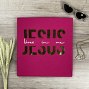 Camiseta Feminina Pink Jesus Lives In Me